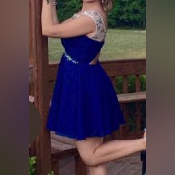 Beautiful blue mini dress great for homecoming, prom,or a fun girls night out! - Picture 7 of 8